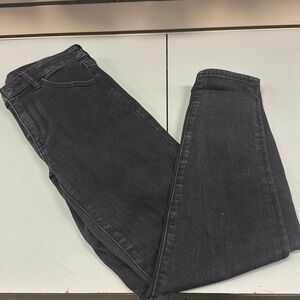 American Eagle hi rise jegging size 6 short